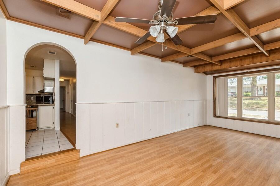 PINECREST HILLS - Residential