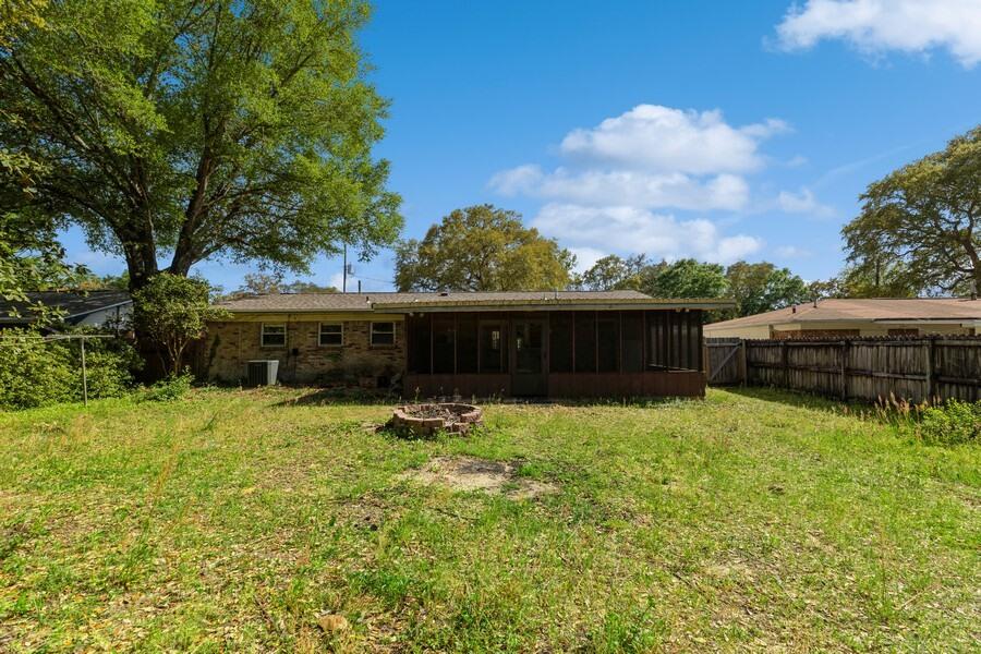 PINECREST HILLS - Residential