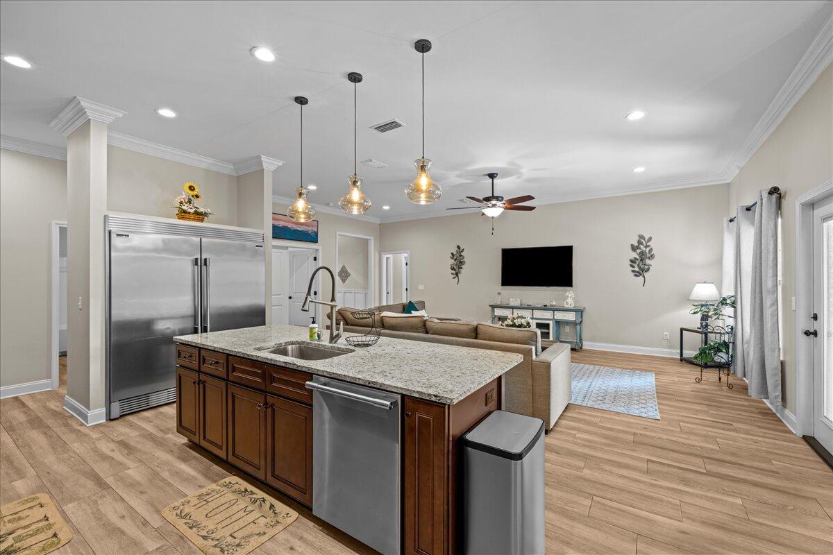 METES & BOUNDS - Residential Lease