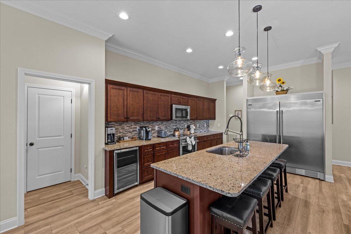 METES & BOUNDS - Residential Lease