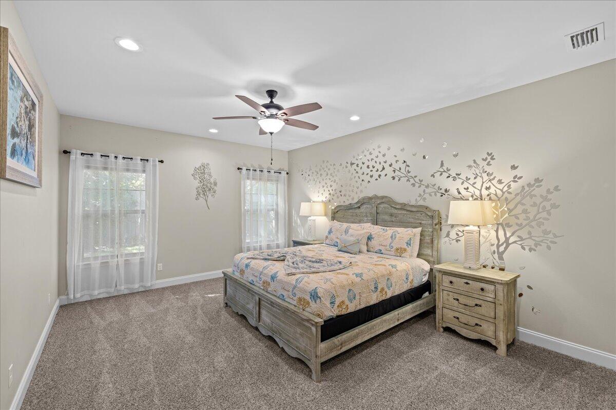 METES & BOUNDS - Residential Lease