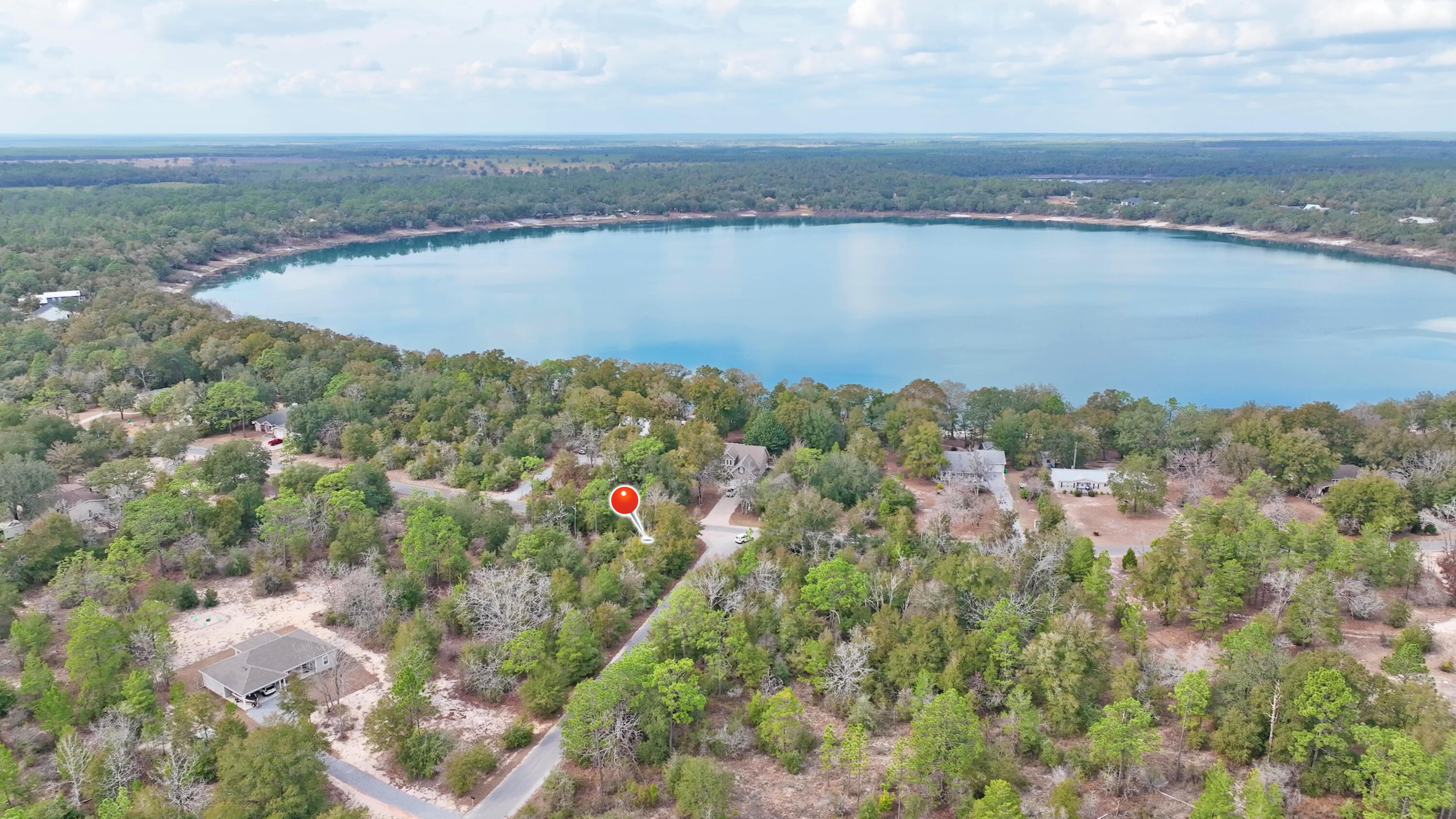 LEISURE LAKES - Land