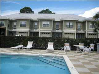 SOUTH HAVEN TOWNHOMES - Residential Lease