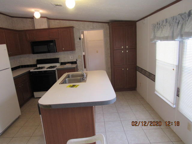 METES & BOUNDS - Residential Lease