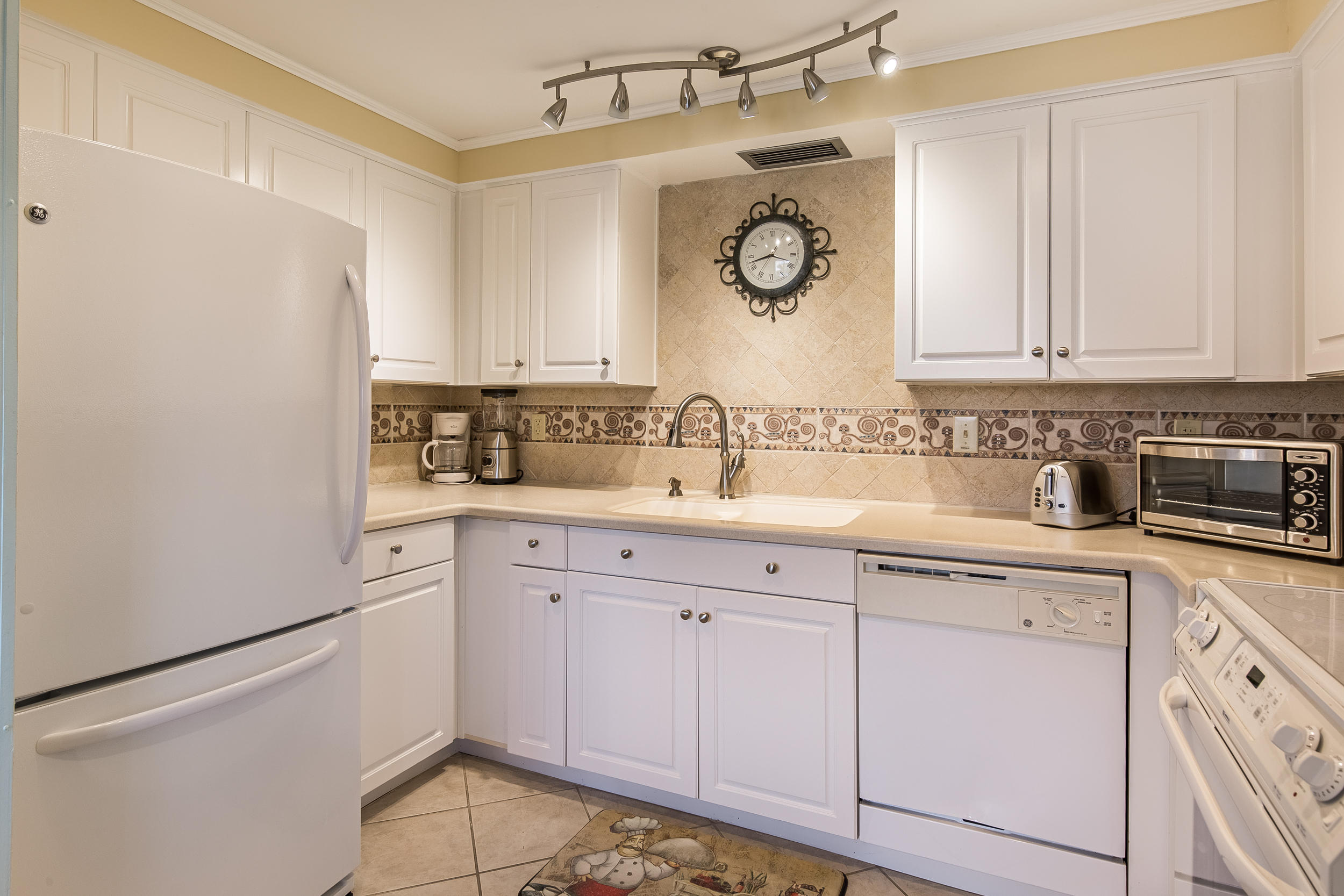 ENCLAVE PH 1 - Residential