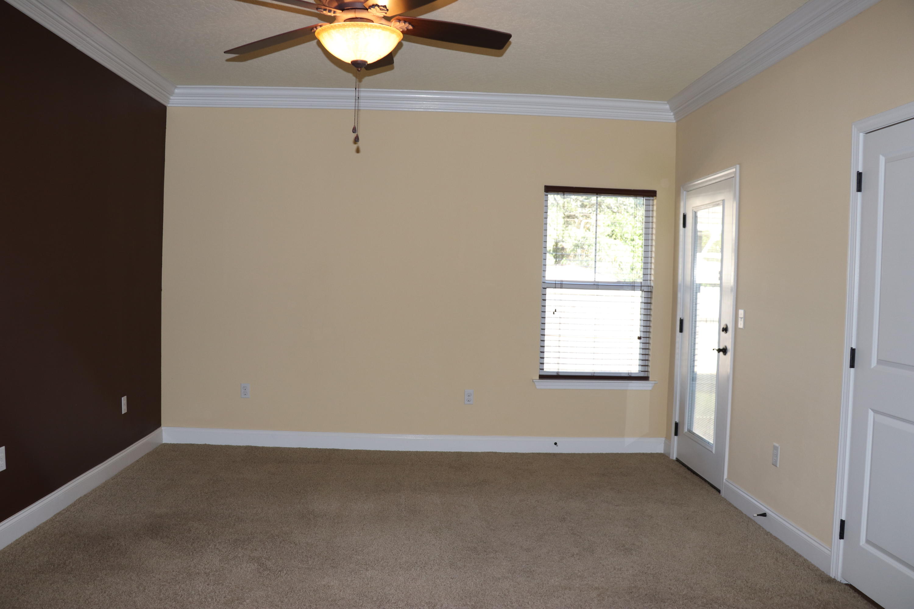 TANAGER OAKS - Residential