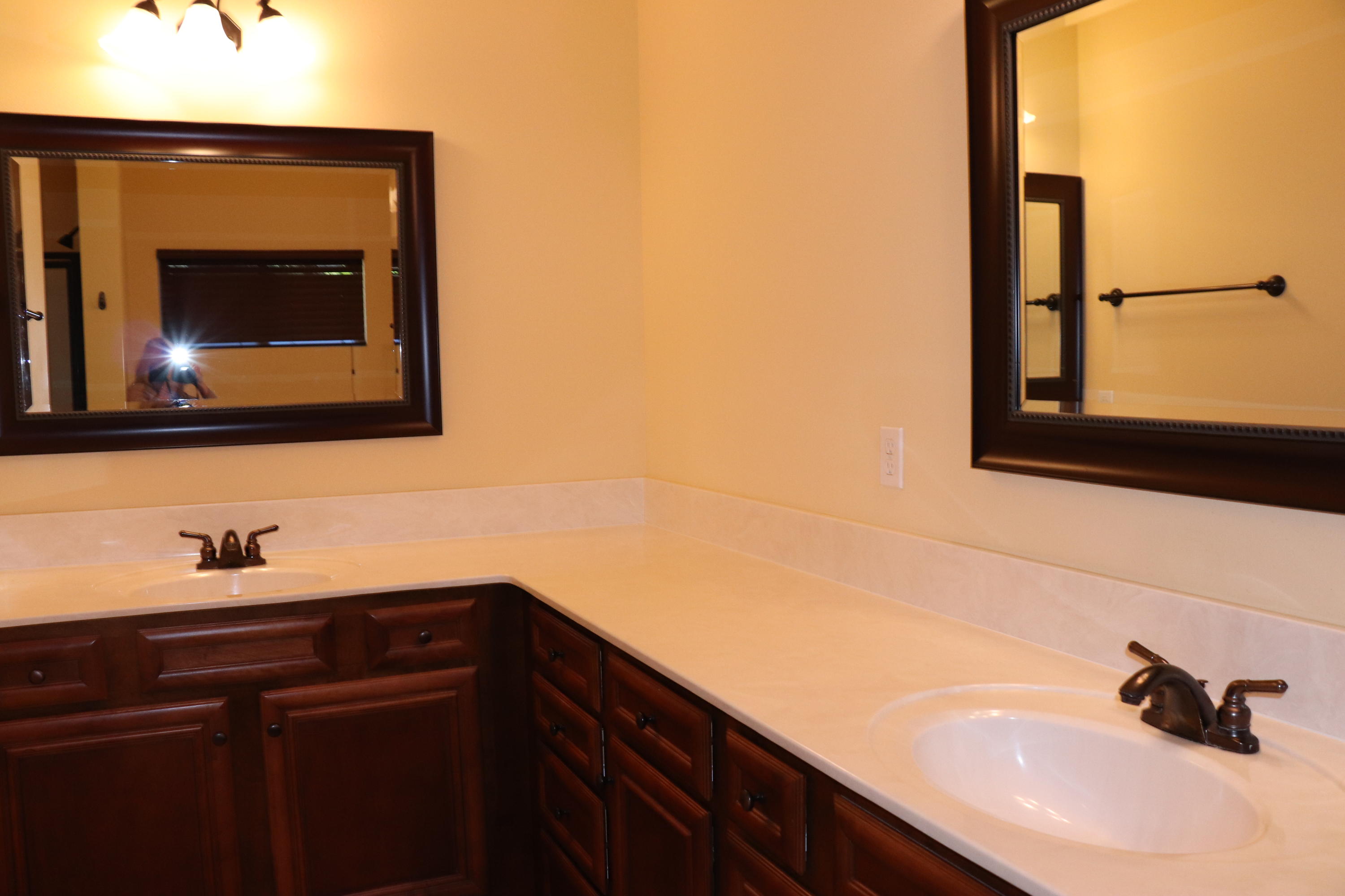 TANAGER OAKS - Residential