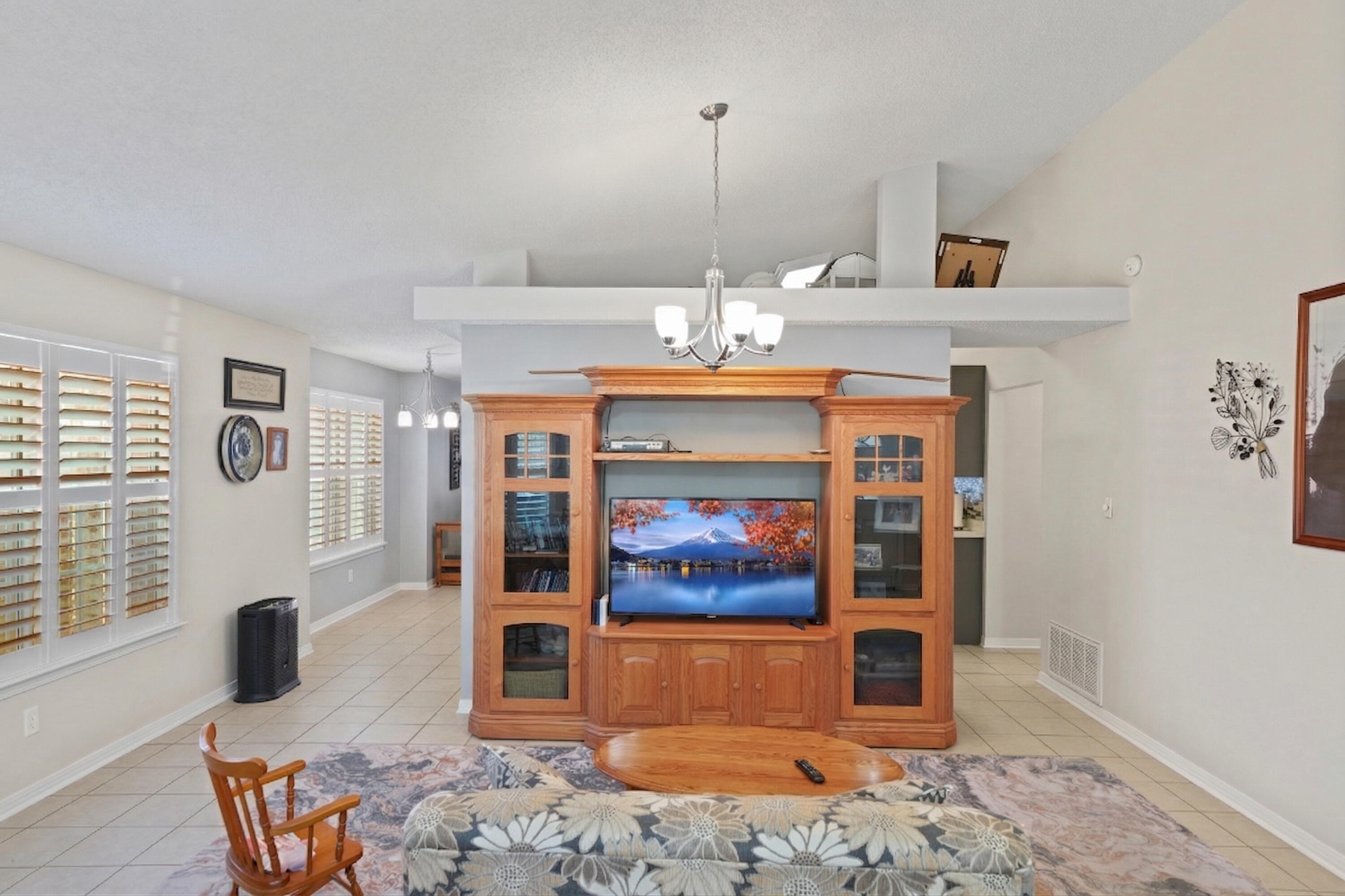 IVALEA GARDENS - Residential