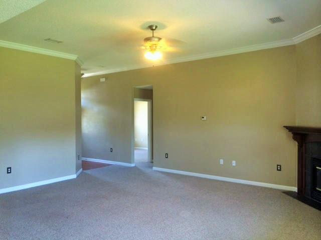 LEE FARM - Residential