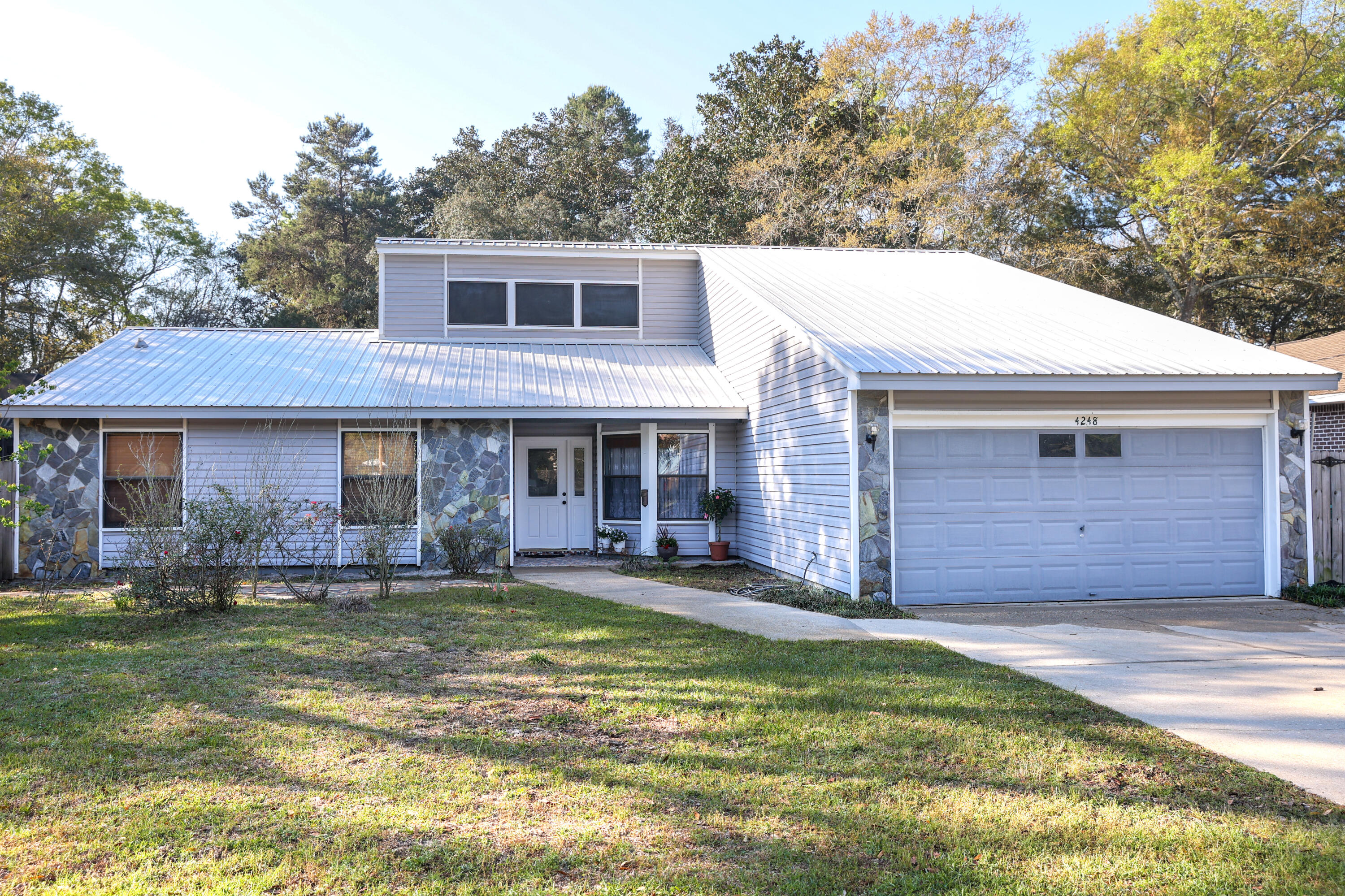 TOWER ACRES - Residential