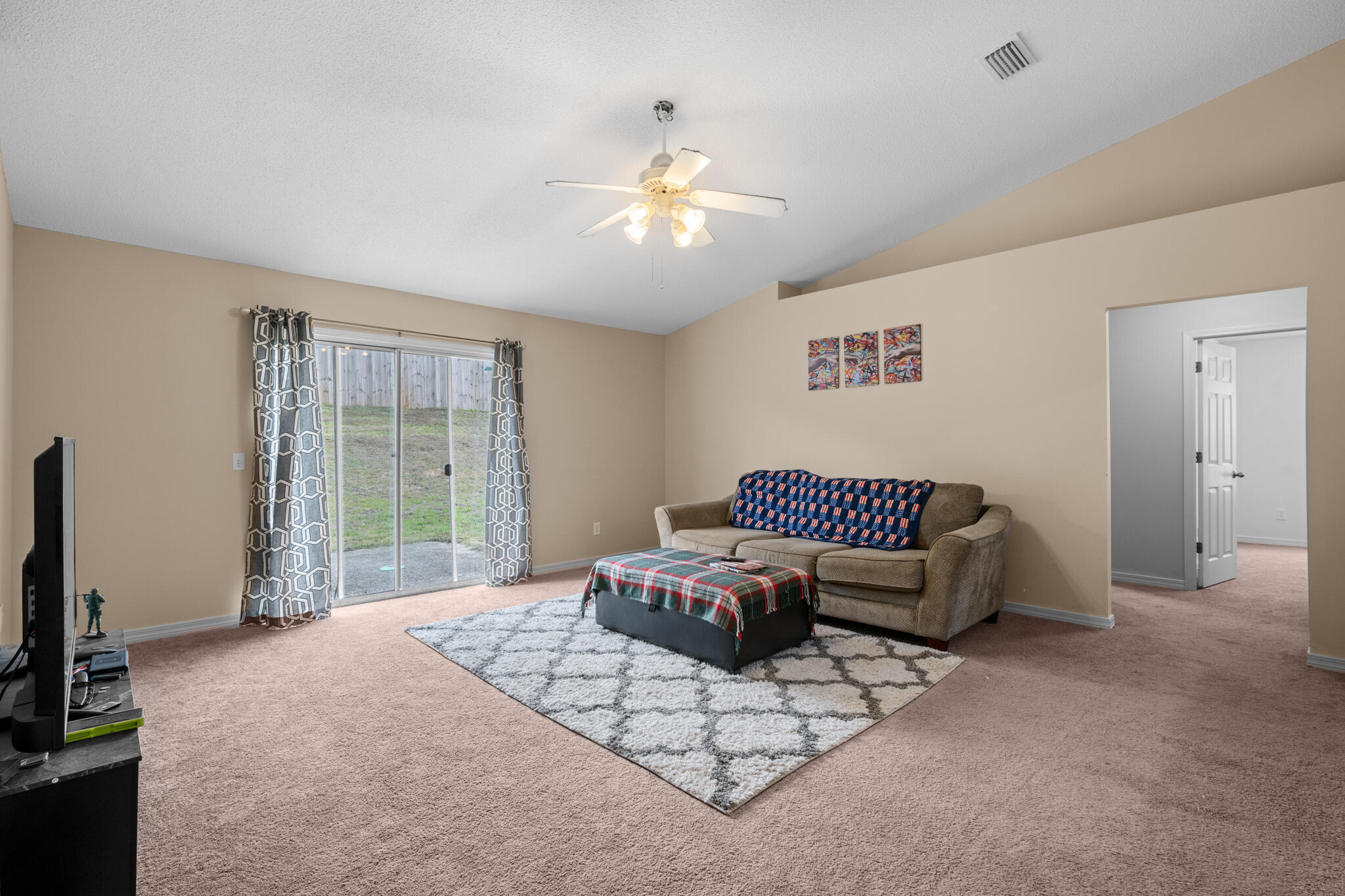 COUNTRYVIEW ESTATES - Residential Lease