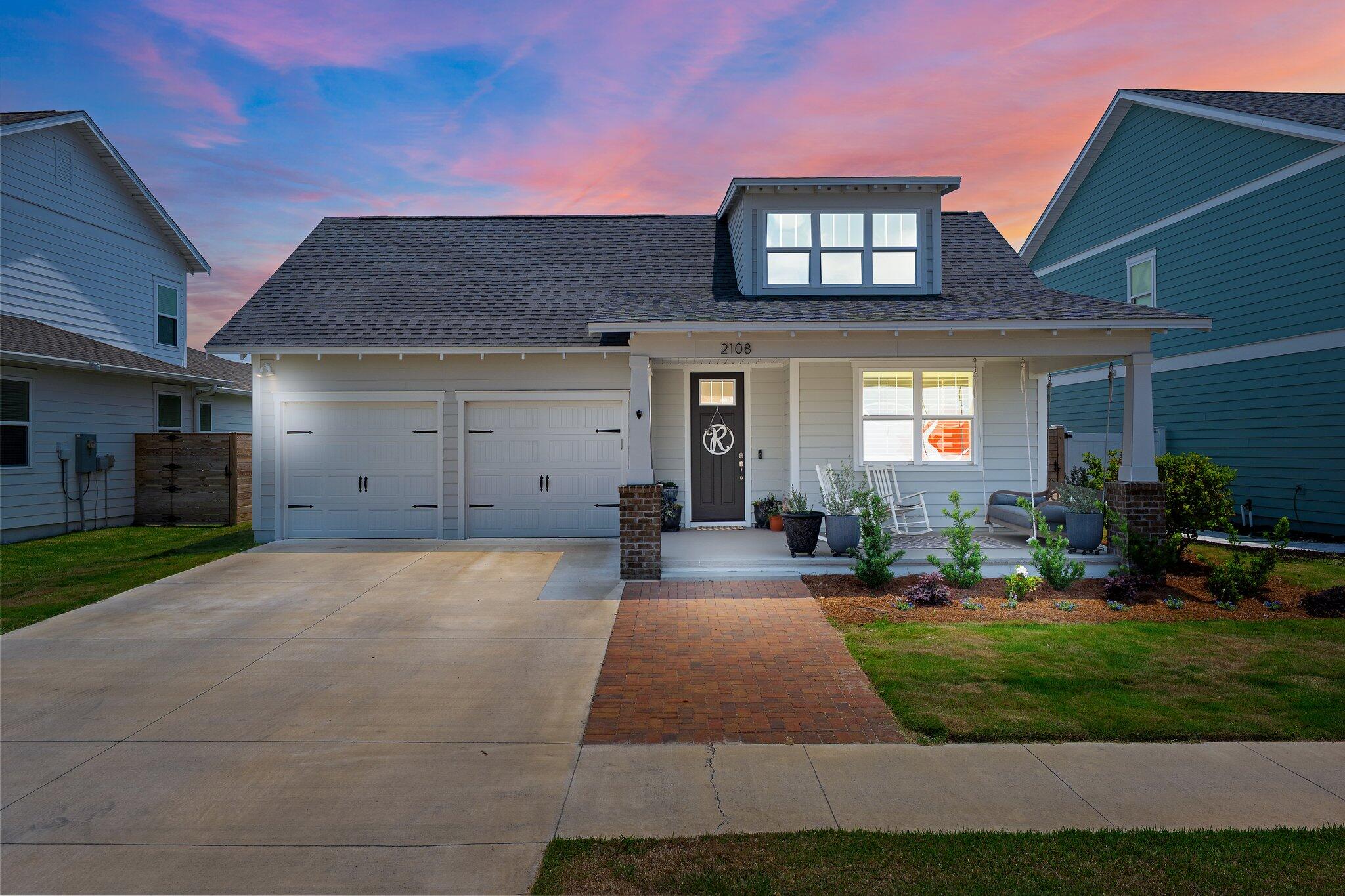SWEET BAY - Residential