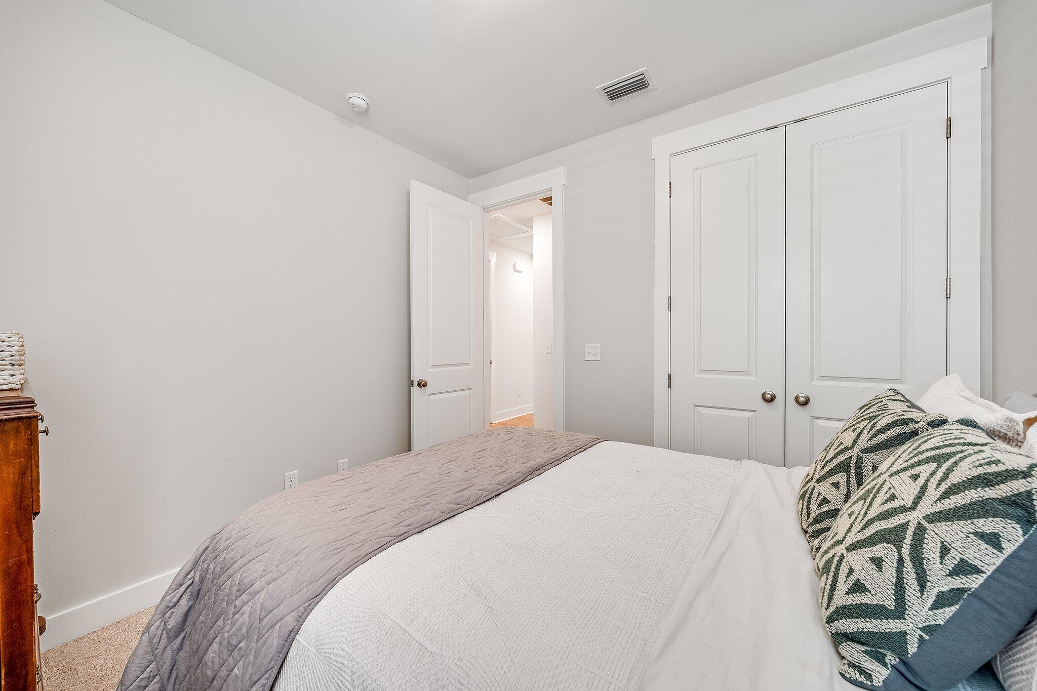 SWEET BAY - Residential