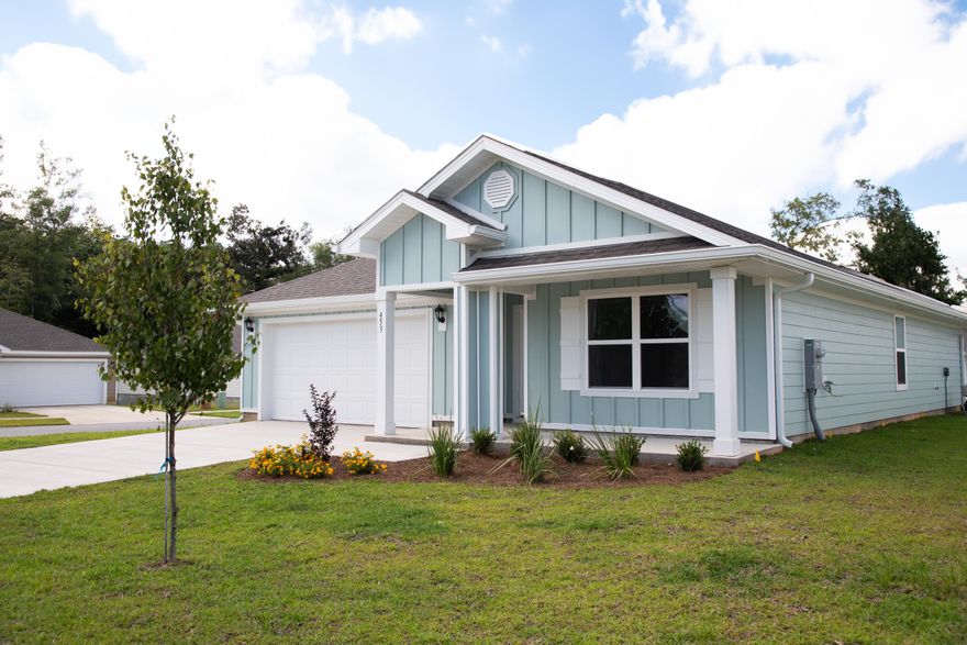 The Cali plan features four bedrooms with one that can be used as a den or office. EVP flooring throughout all common areas of the home and each bedroom has plush carpets with a pad. The kitchen is open and spacious with a center island and includes a pantry, beautiful cabinetry, and granite countertops.