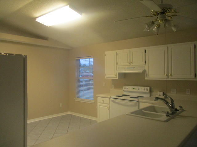 WATERFORD ESTATES S/D - Residential Lease