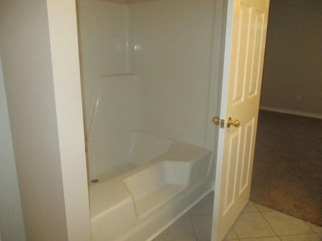 WATERFORD ESTATES S/D - Residential Lease