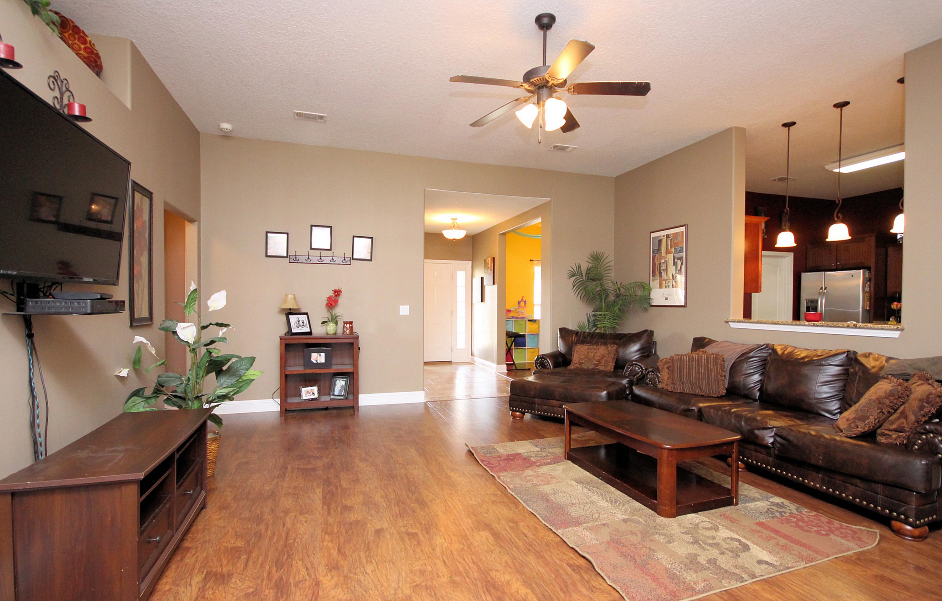 BROOKE ESTATES PH III - Residential