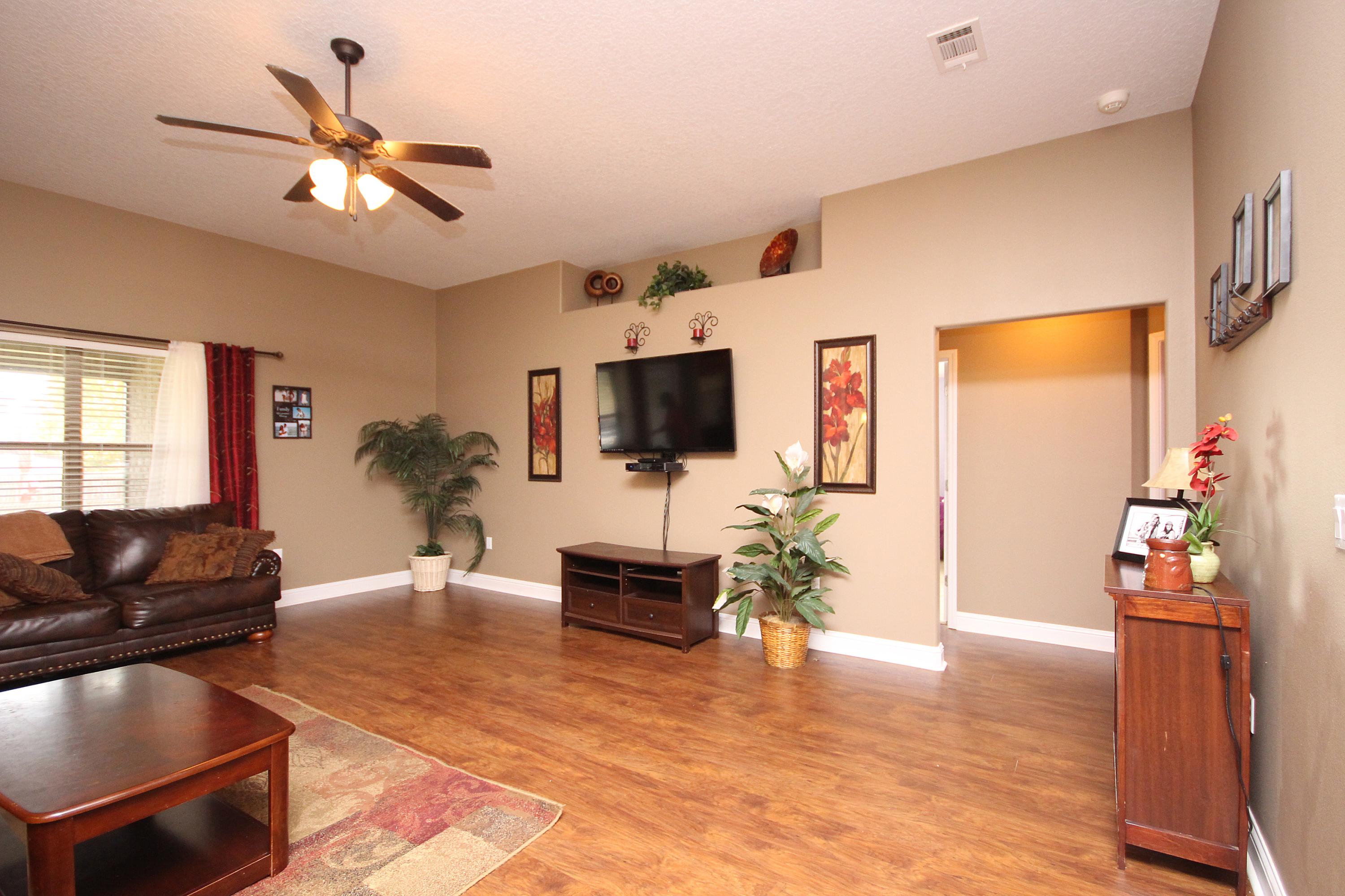 BROOKE ESTATES PH III - Residential