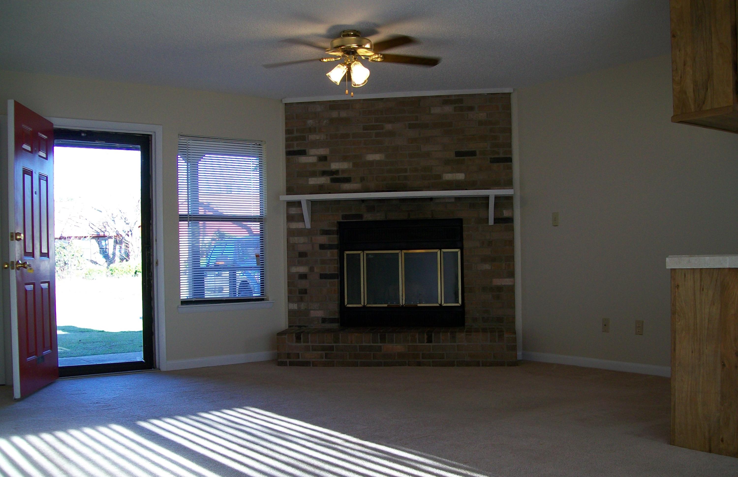 CIMARRON ESTATES - Residential Lease