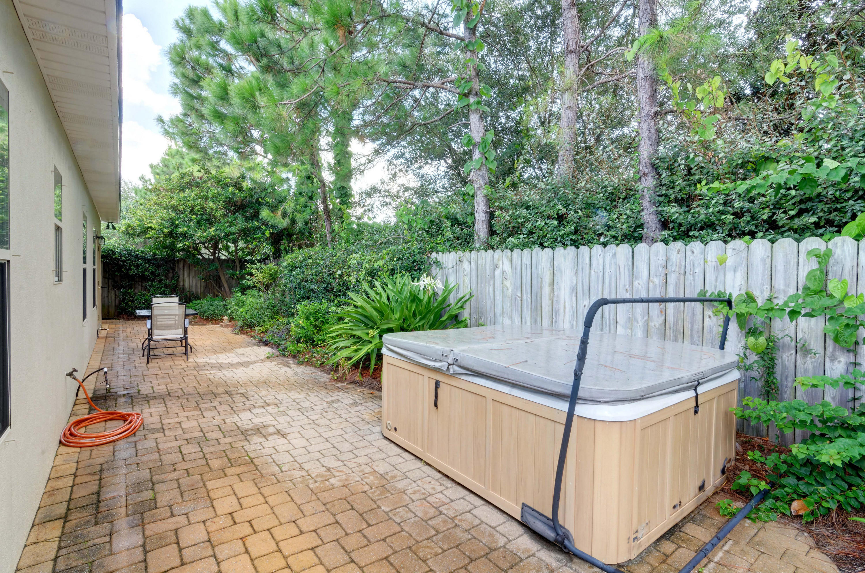 EMERALD HEIGHTS S/D - Residential