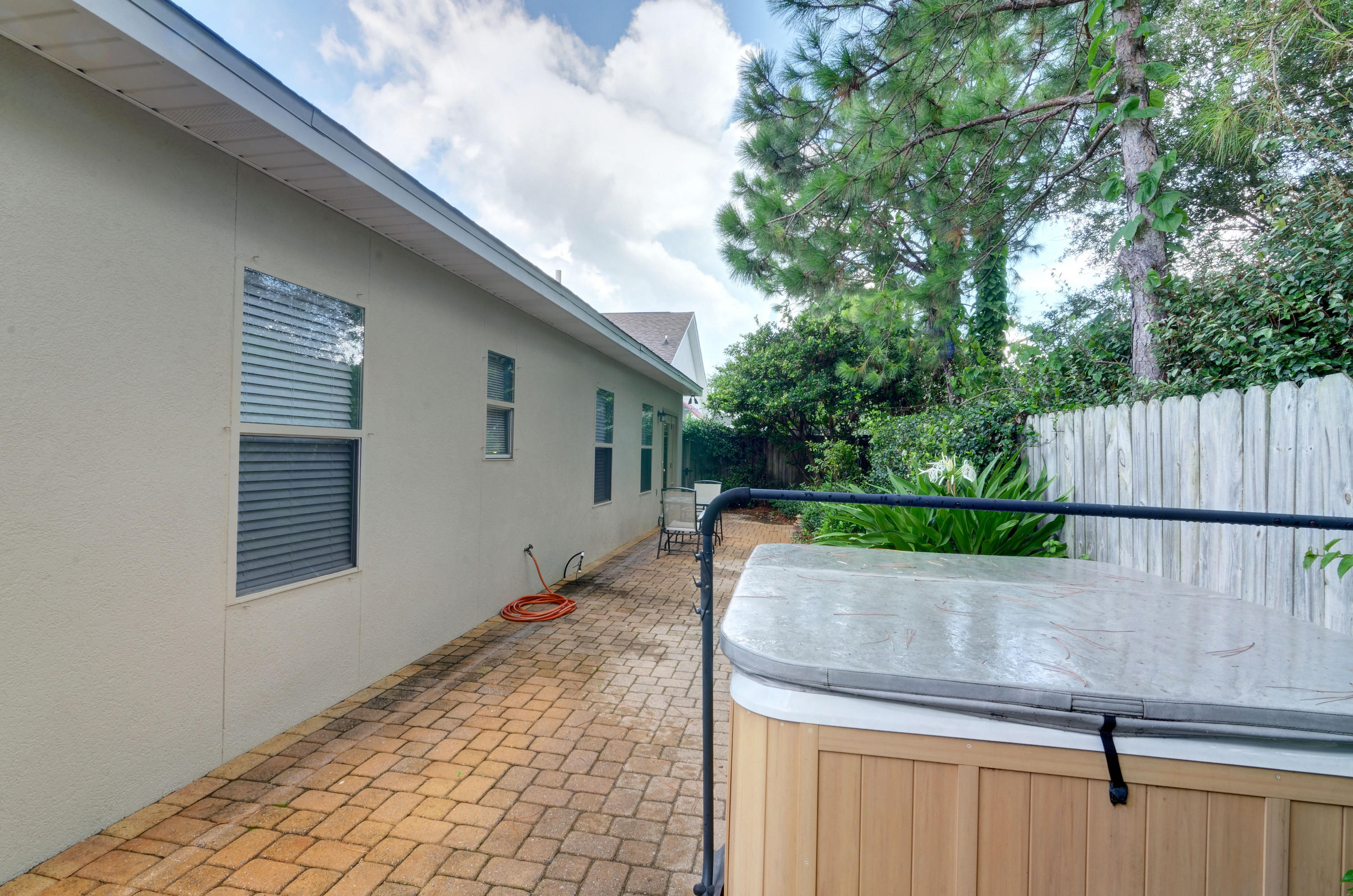 EMERALD HEIGHTS S/D - Residential