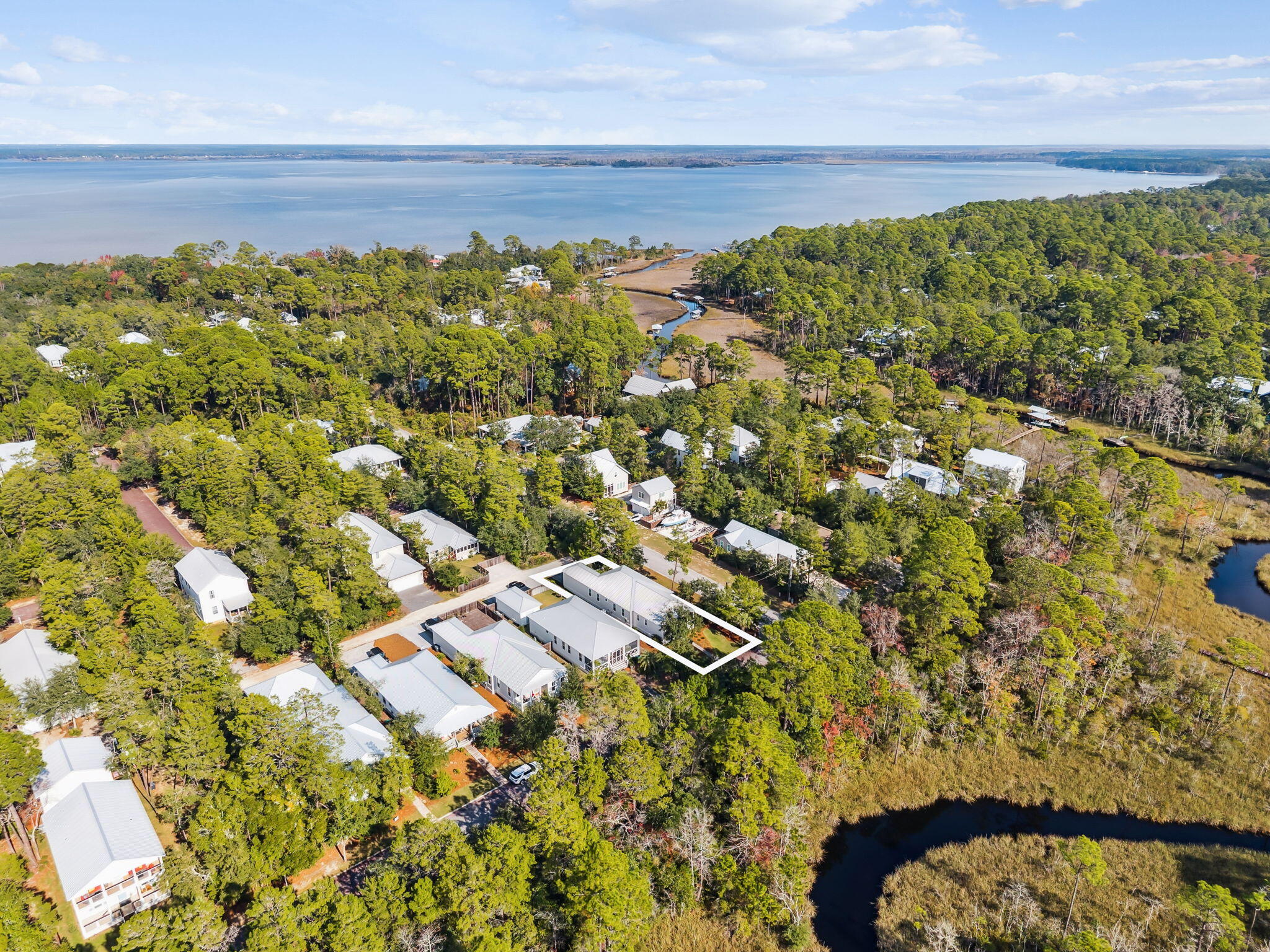 GRAYTON BAYOU - Residential