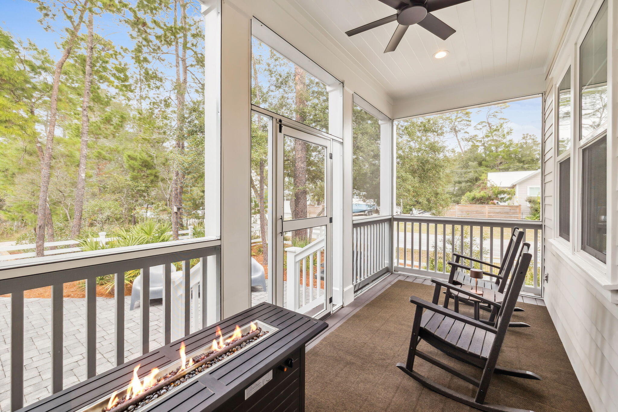 GRAYTON BAYOU - Residential