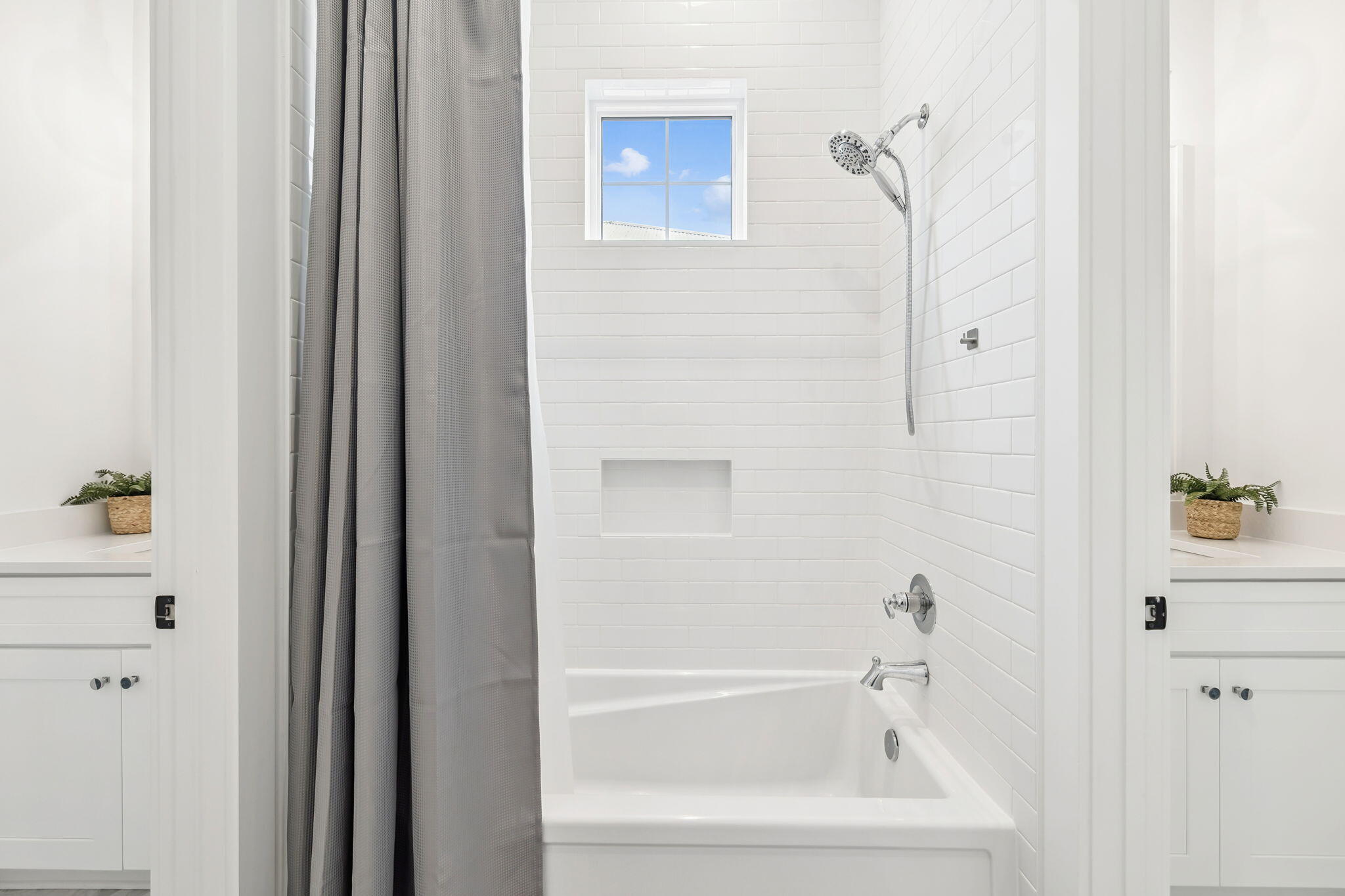 GRAYTON BAYOU - Residential