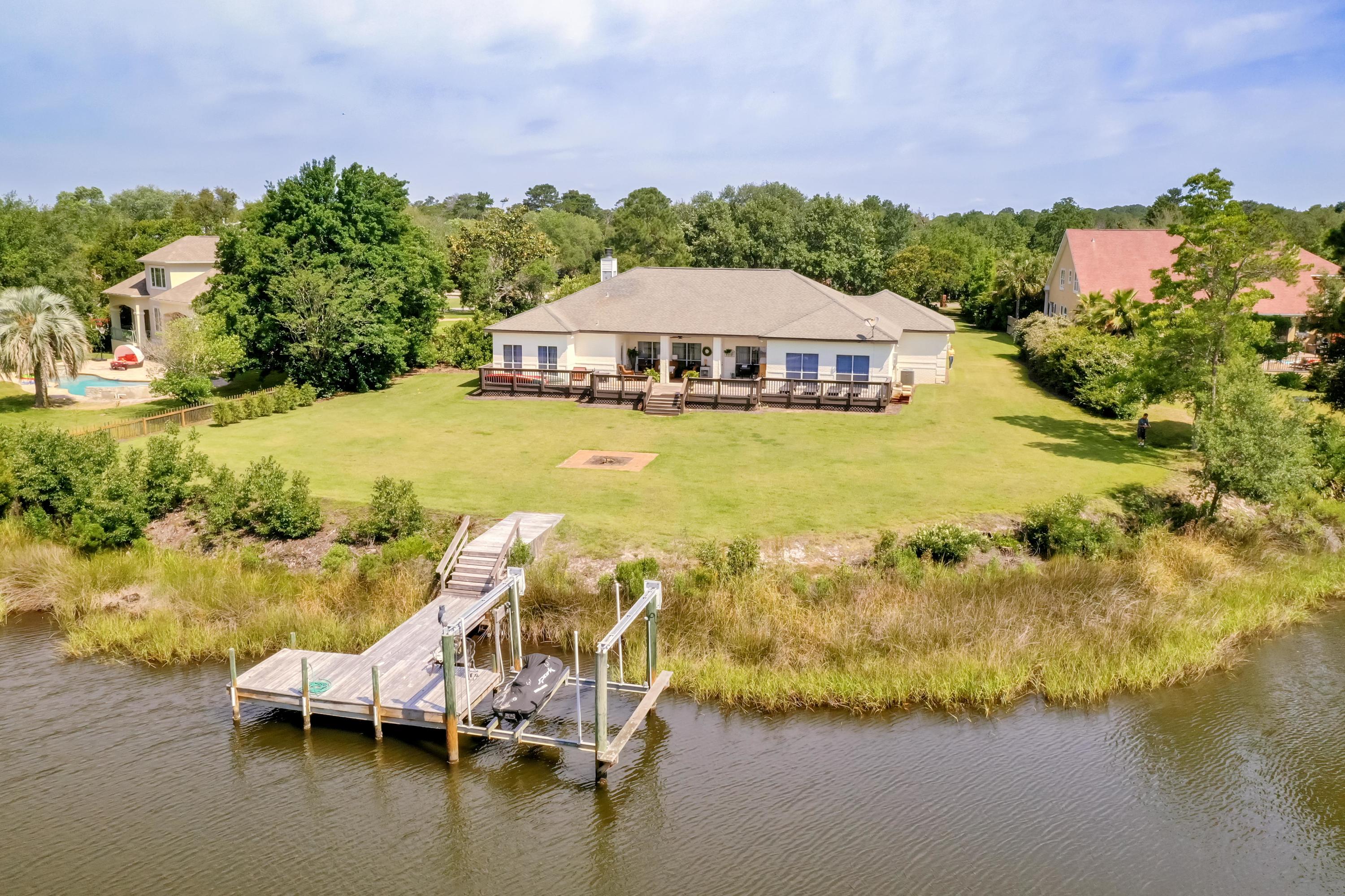 INDIAN CREEK S/D - Residential