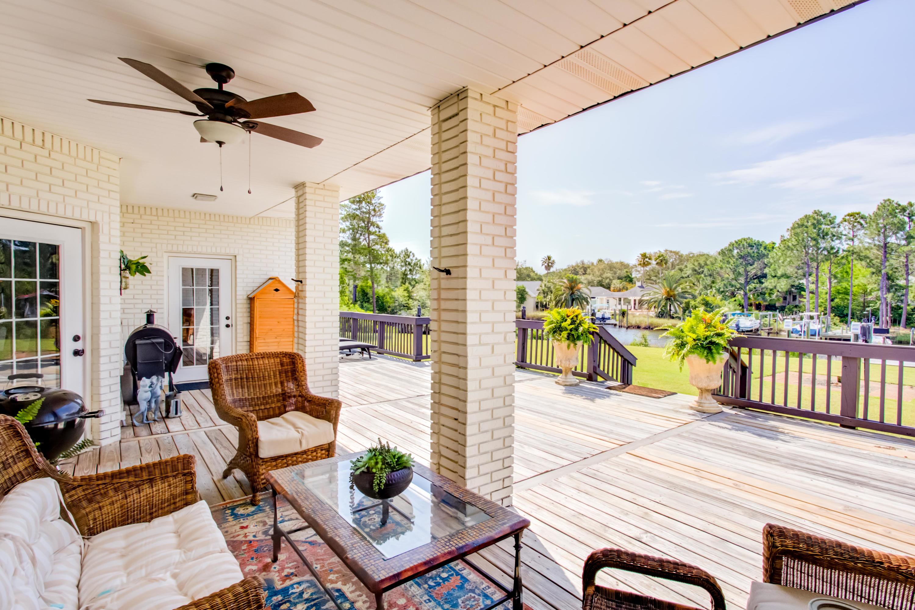 INDIAN CREEK S/D - Residential