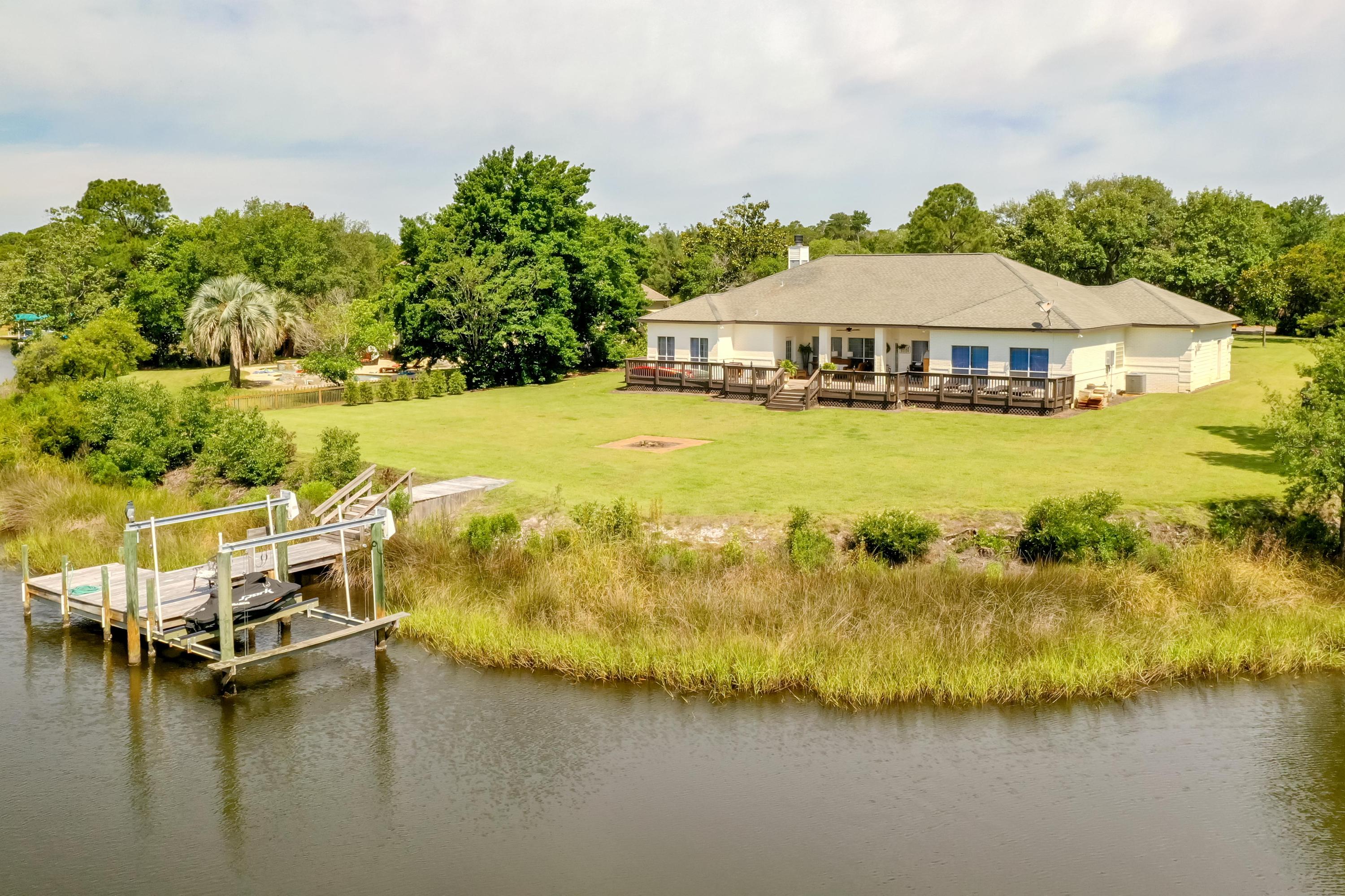 INDIAN CREEK S/D - Residential