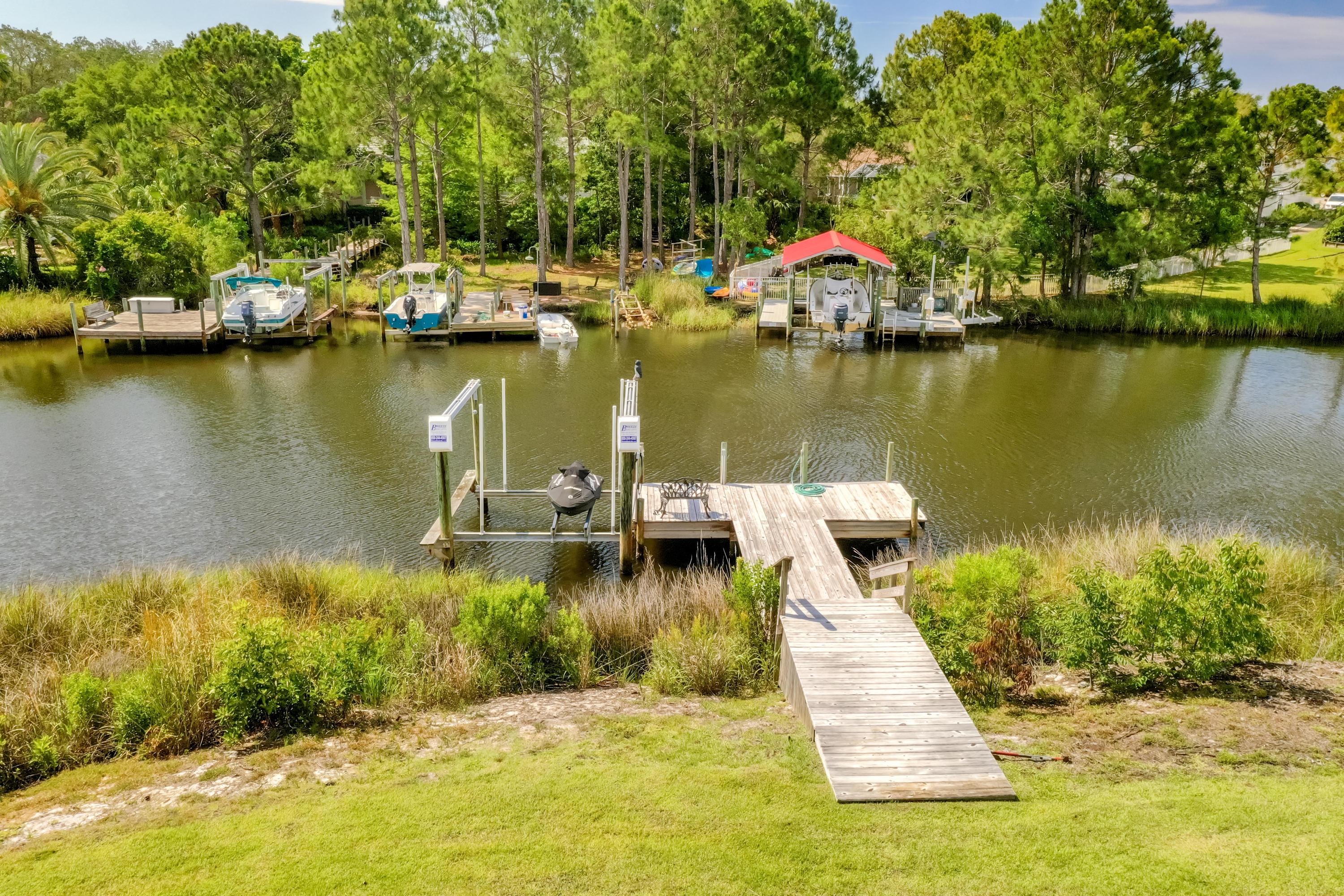 INDIAN CREEK S/D - Residential