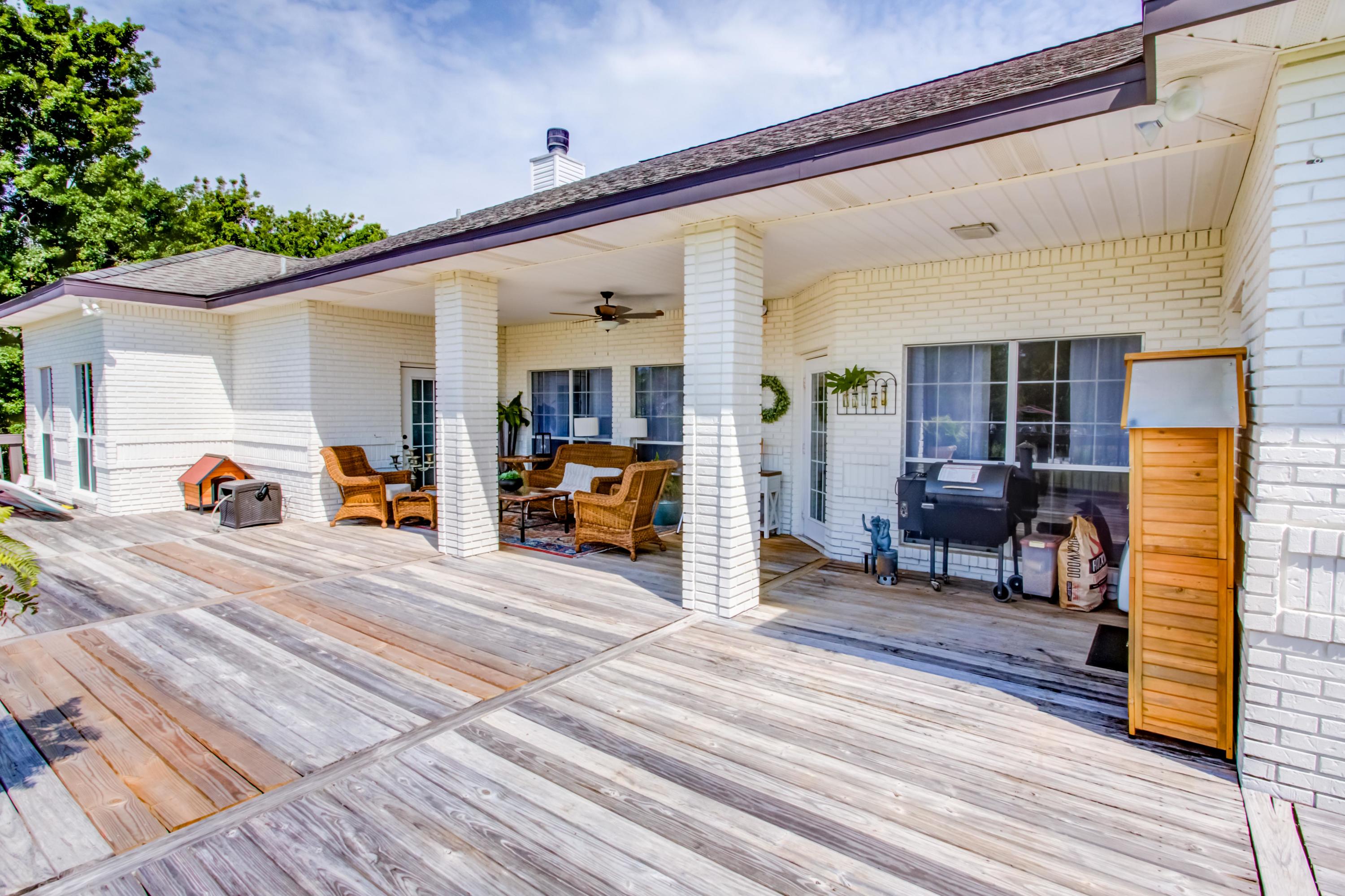 INDIAN CREEK S/D - Residential