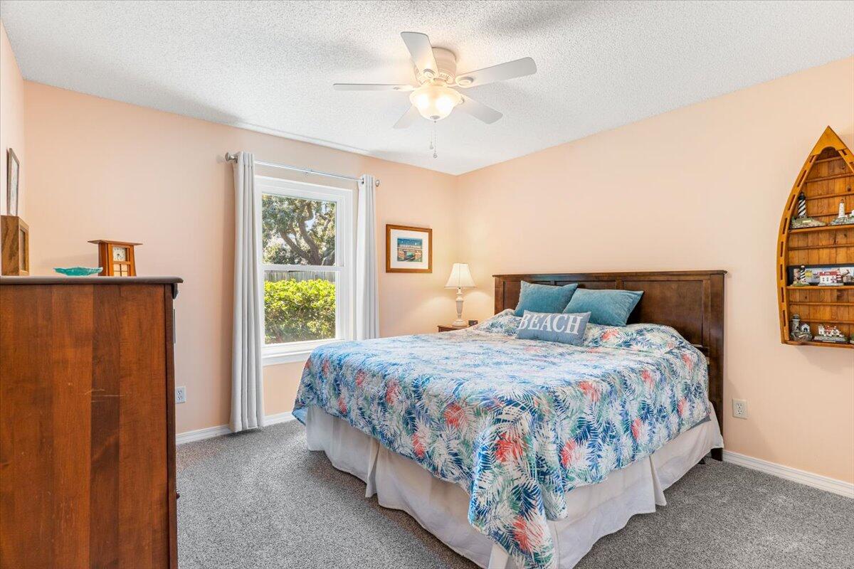VILLA DANIELLE 1ST ADDN - Residential