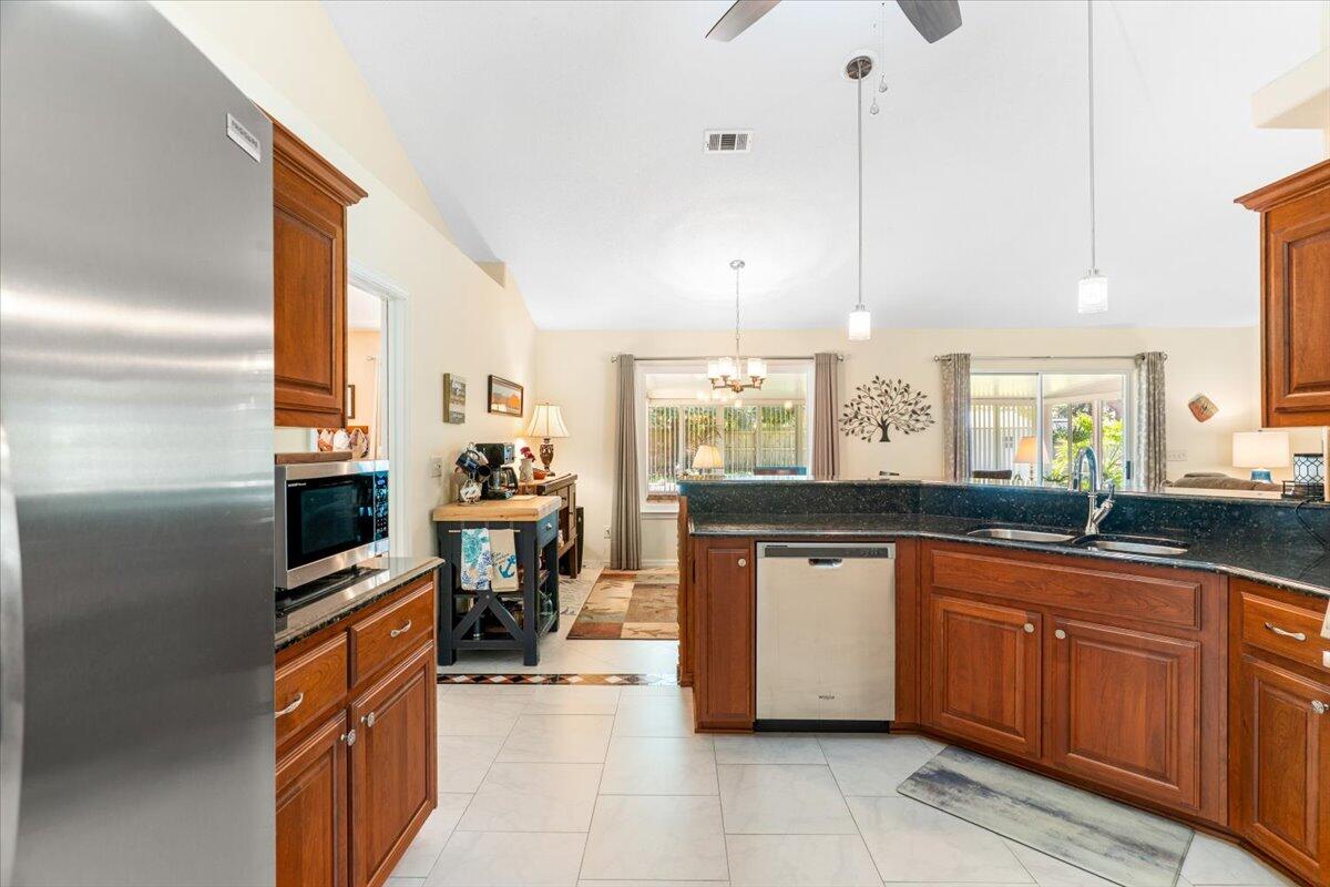 VILLA DANIELLE 1ST ADDN - Residential