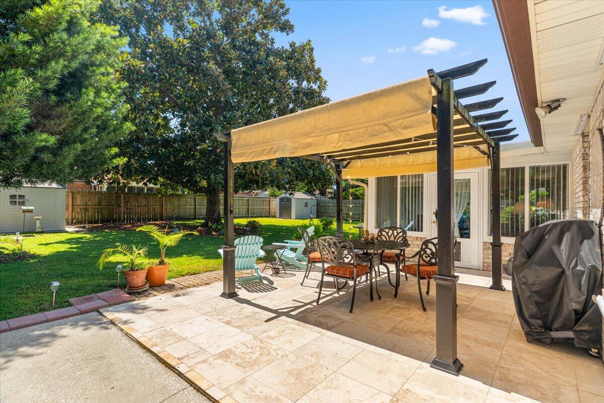 VILLA DANIELLE 1ST ADDN - Residential