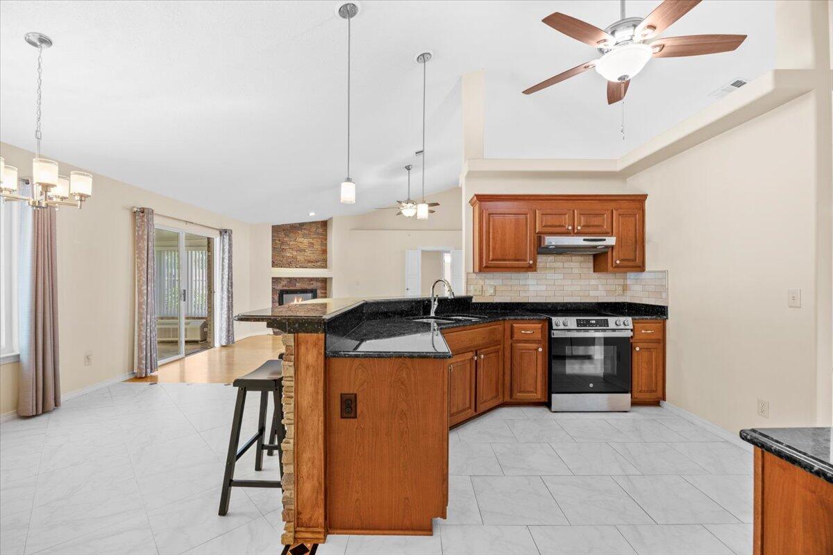 VILLA DANIELLE 1ST ADDN - Residential