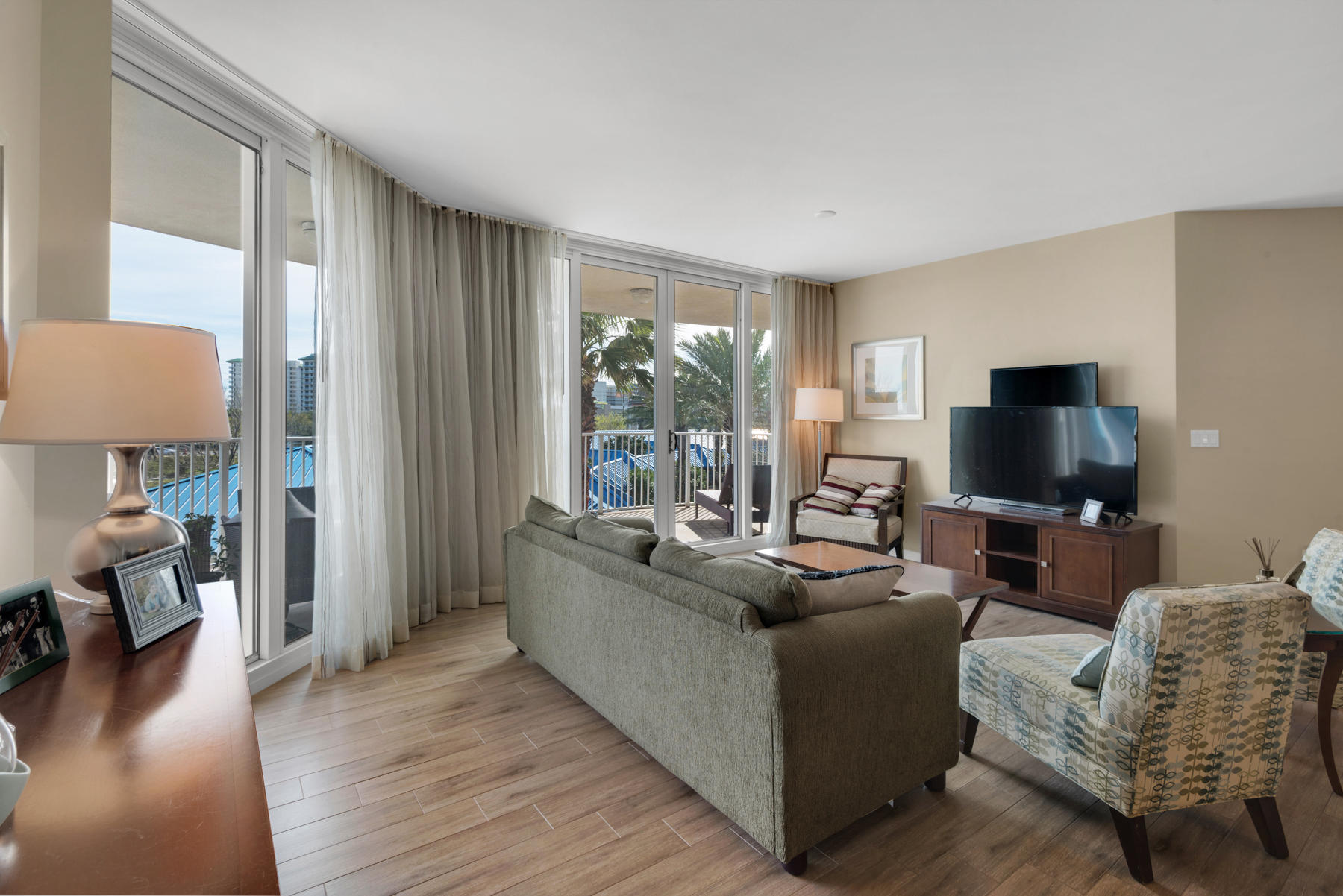 THE PALMS OF DESTIN - Residential