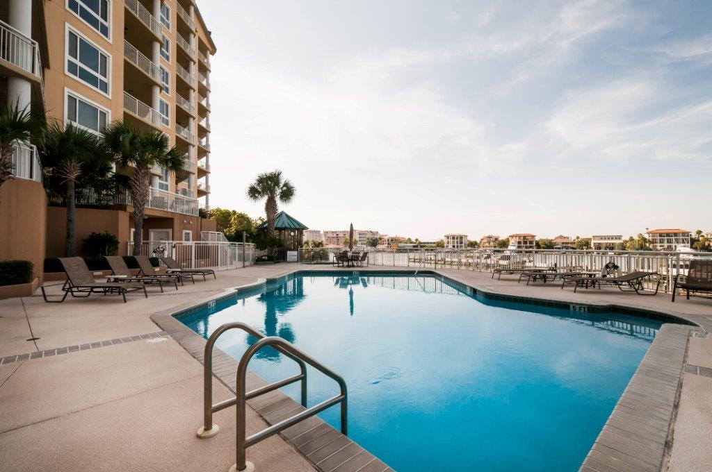 GRAND HARBOR - Residential