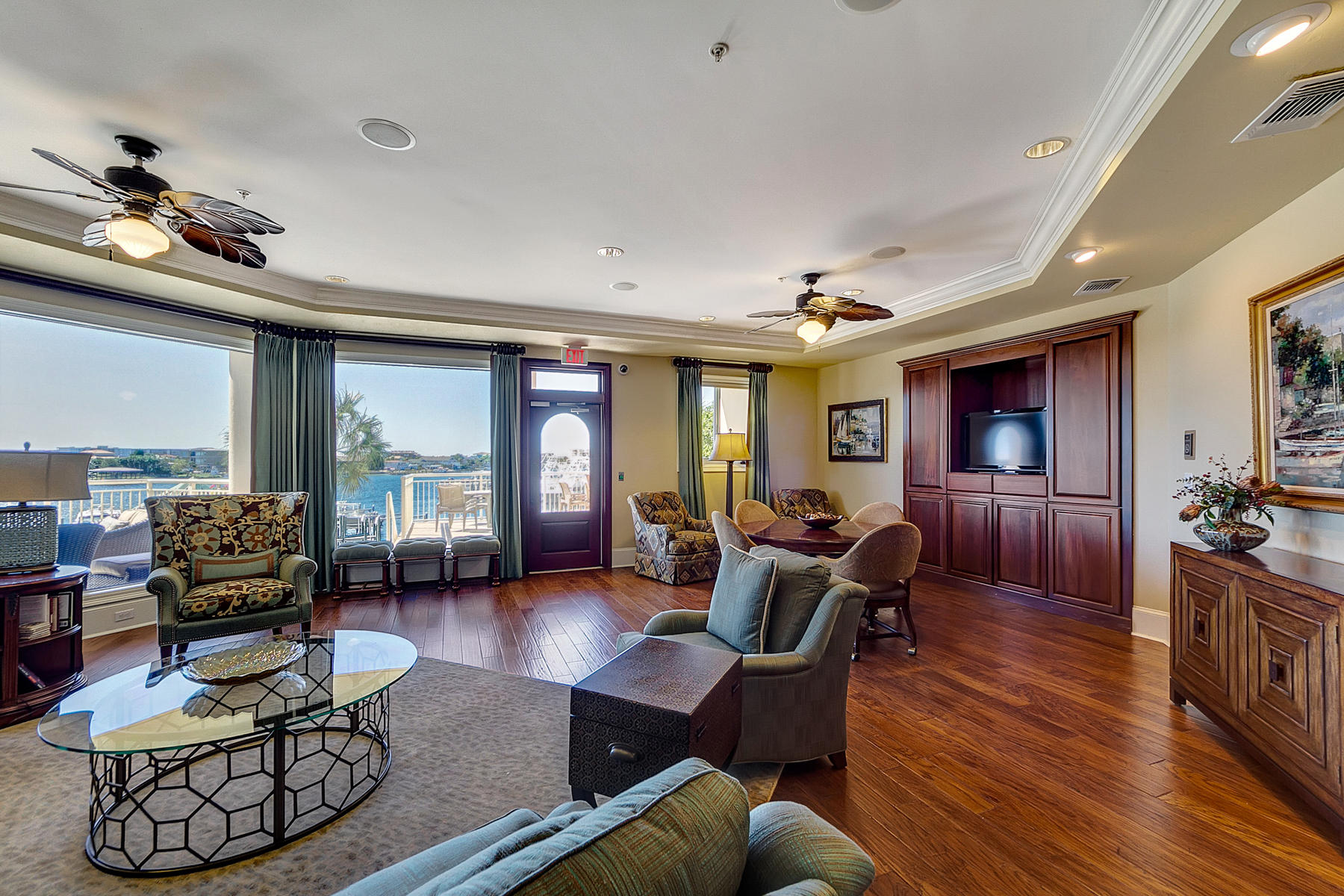 GRAND HARBOR - Residential