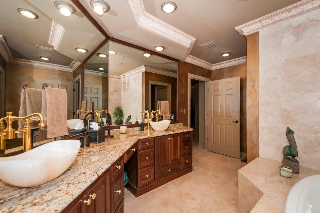 GRAND HARBOR - Residential