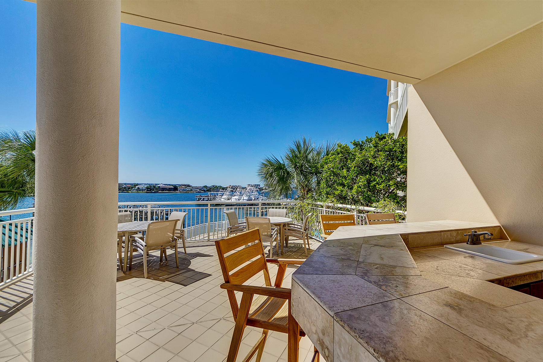 GRAND HARBOR - Residential