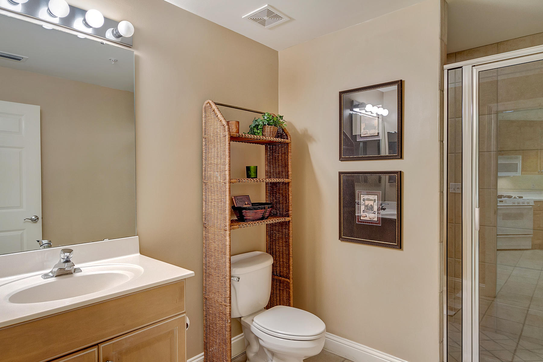 GRAND HARBOR - Residential