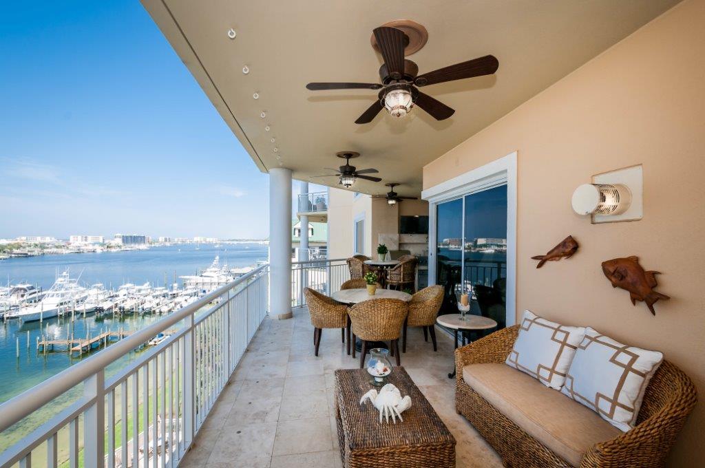 GRAND HARBOR - Residential