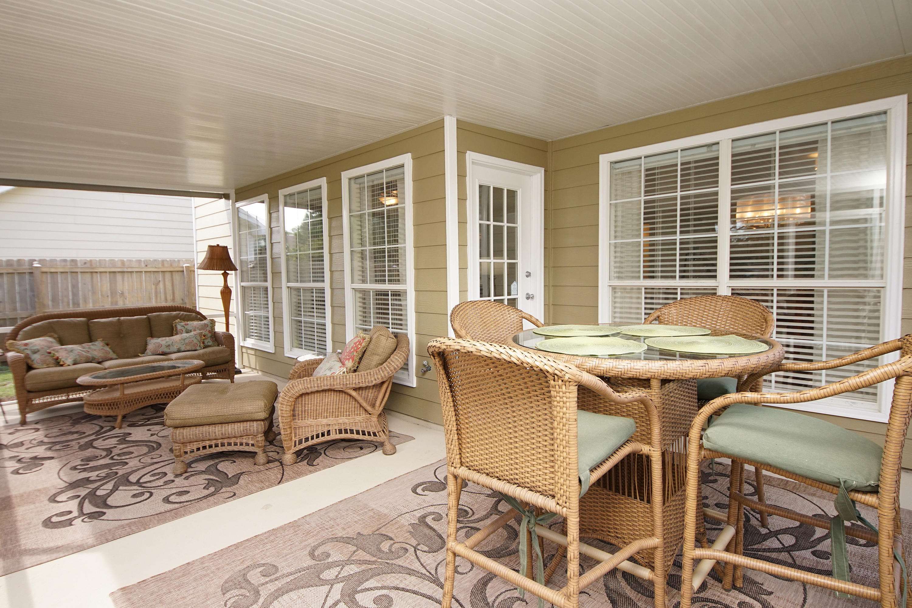 OLDE FLORIDA LAKES - Residential