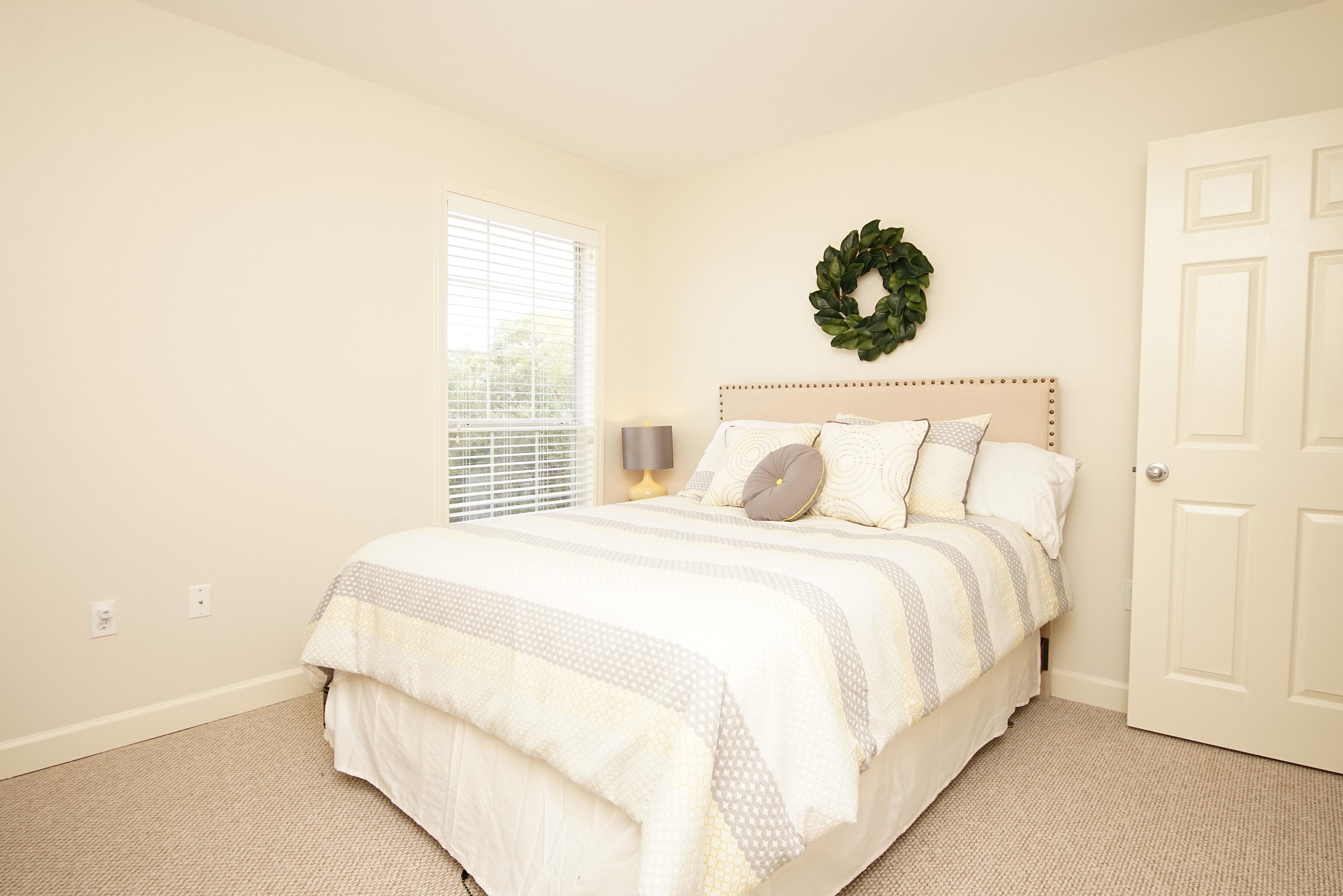 OLDE FLORIDA LAKES - Residential