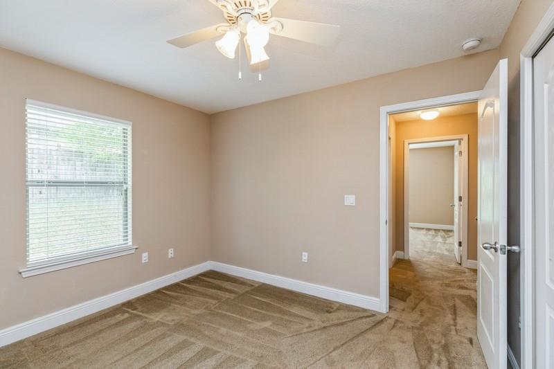 SILVER SPRINGS EST - Residential