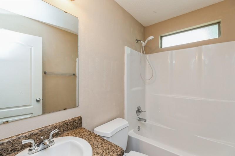 SILVER SPRINGS EST - Residential