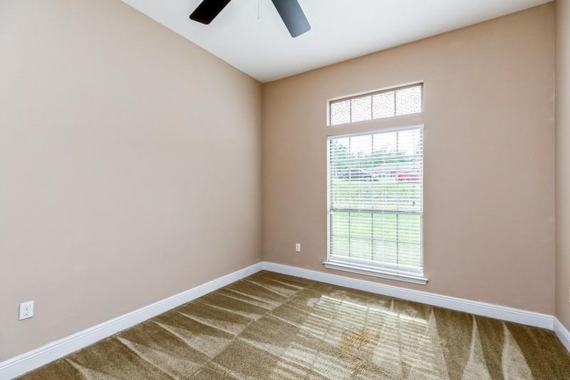 SILVER SPRINGS EST - Residential