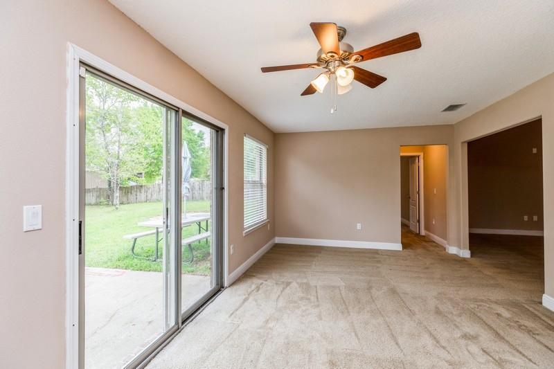 SILVER SPRINGS EST - Residential